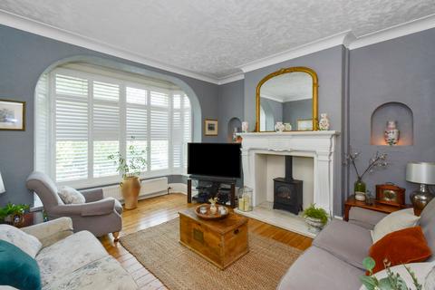 undefined, Thornhill Avenue, Lindley, Huddersfield