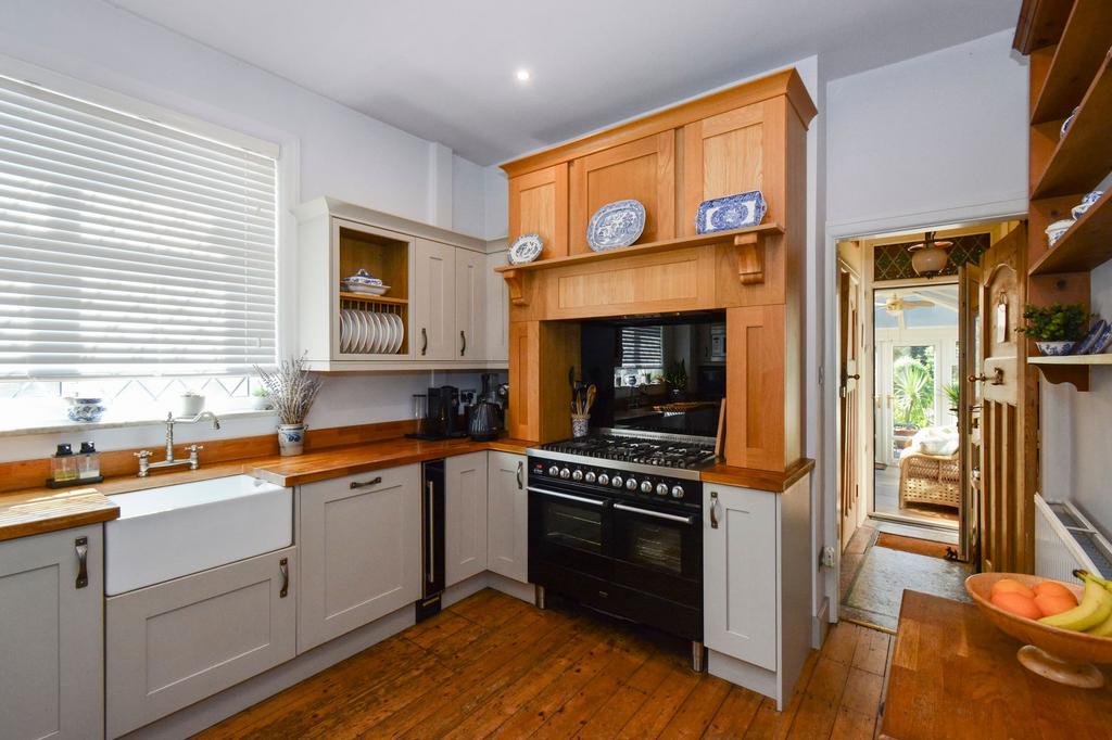 Kitchen 2