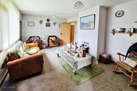 4 bedroom semi-detached bungalow for sale, Heol Y Gerddi, Pencoed, Bridgend