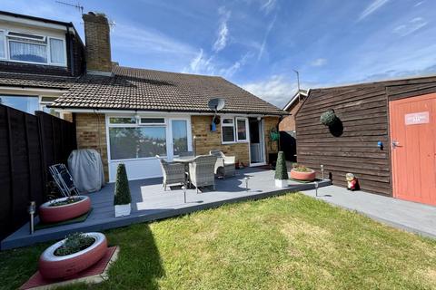 2 bedroom bungalow for sale, Valley Close, Newhaven