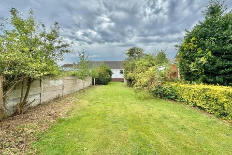 2 bedroom semi-detached bungalow for sale, Barnwell Crescent, Wombwell, Barnsley