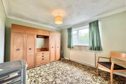19 Barnwell Crescent, Wombwell, Barnsley, S73 8EB