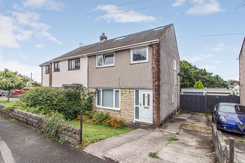 4 bedroom semi-detached house for sale, Tudor Way, Pontypridd CF38