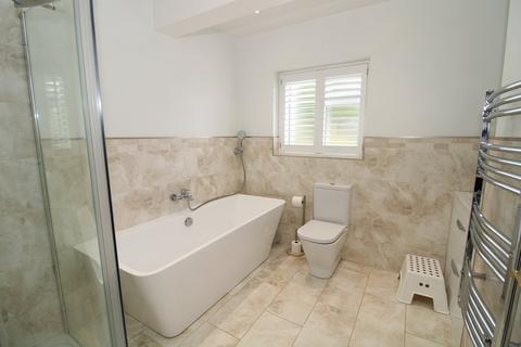 52 Heath Rise, Bromley, BR2 7PD