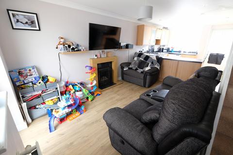 2 bedroom end of terrace house for sale, Evergreen Close, Marchwood SO40