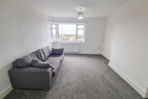 2 bedroom flat to rent, Wellfield Road, Baglan, Port Talbot, Sa12 8AB