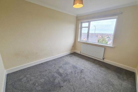 2 bedroom flat to rent, Wellfield Road, Baglan, Port Talbot, Sa12 8AB