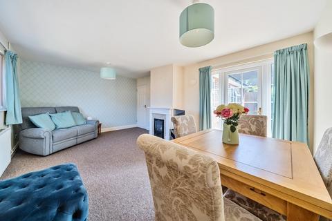 2 bedroom bungalow for sale, Furzefield Avenue, Speldhurst, Tunbridge Wells, TN3