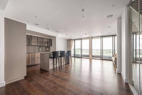 3 bedroom penthouse to rent, Finchley Road, South Hampstead, London, NW3