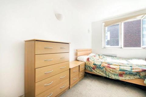 1 bedroom apartment for sale, Plumbers Row, Aldgate, London, E1