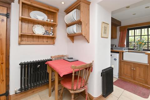 2 bedroom terraced house for sale, Foolow, Hope Valley