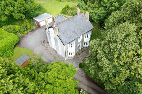 4 bedroom detached house for sale, Grove Park, Pontnewydd, NP44