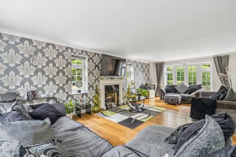 5 bedroom detached house for sale, Manor Road, Penn, HP10