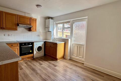 2 bedroom terraced house to rent, Sirocco Court, Huntington Road, York, YO31