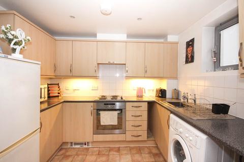 2 bedroom apartment for sale, Kelvin Gate, Bracknell RG12