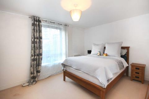 2 bedroom apartment for sale, Kelvin Gate, Bracknell RG12