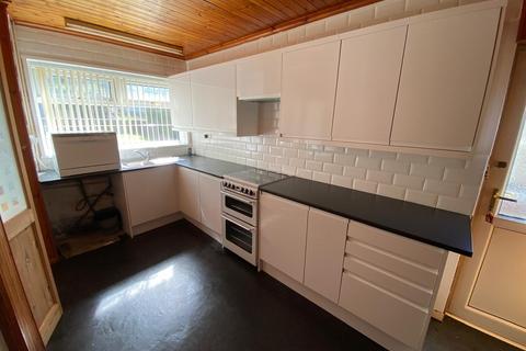 3 bedroom detached bungalow for sale, Heol Isaf, Neath, Neath Port Talbot.