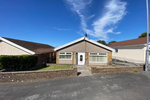 3 bedroom detached bungalow for sale, Heol Isaf, Neath, Neath Port Talbot.