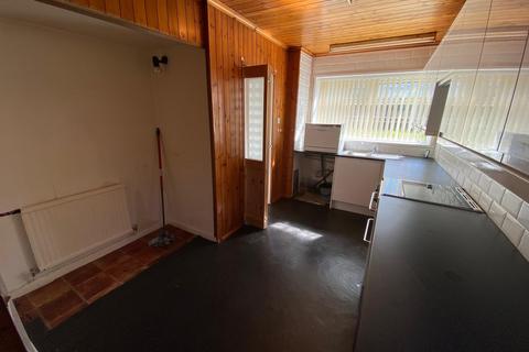 3 bedroom detached bungalow for sale, Heol Isaf, Neath, Neath Port Talbot.