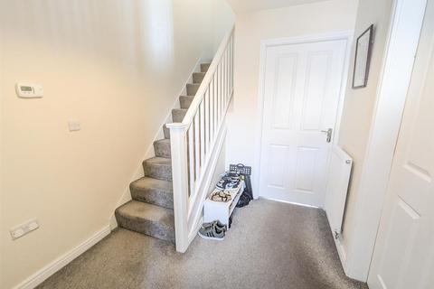 9 Troon Close, Corby, NN17 5AZ