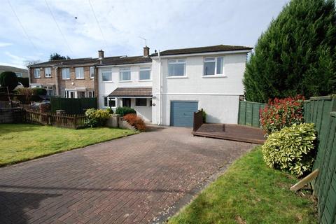 4 bedroom semi-detached house for sale, Cae Stumpie, Cowbridge, Vale of Glamorgan, CF71 7DL