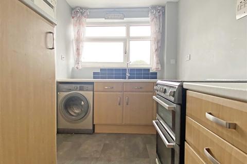 2 bedroom maisonette for sale, Birkbeck, Windrush Drive, Springfield, Chelmsford