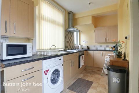 3 bedroom semi-detached house for sale, West Street, Crewe