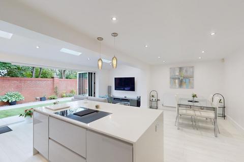 39 Coppice Close, Lostock, Bolton, BL6 4GE
