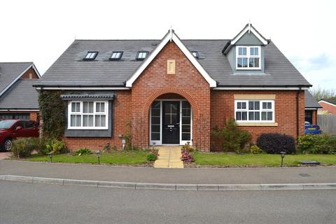 3 bedroom bungalow for sale, Marryat Way, Bransgore, Hampshire, BH23