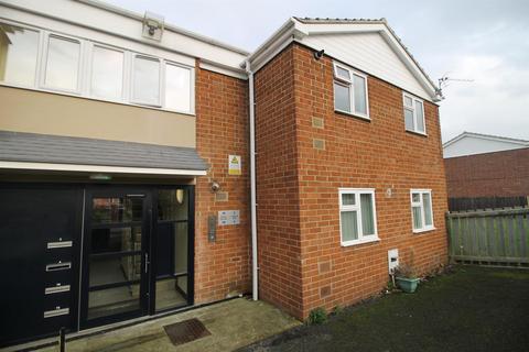 1 bedroom flat to rent, Longbeck Way, Thornaby, Stockton-On-Tees