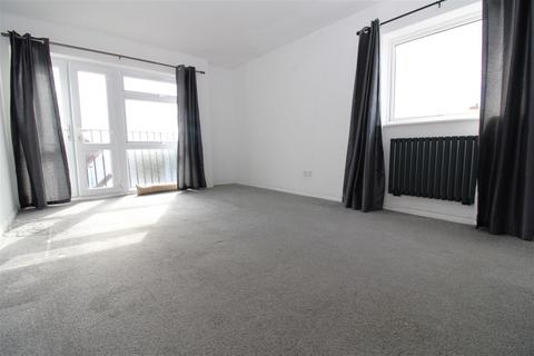 1 bedroom flat for sale, Cornwall Gardens, York Road, Littlehampton