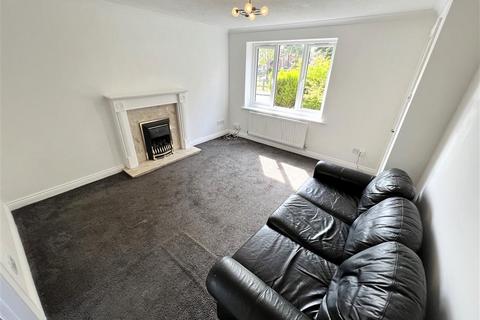 3 bedroom semi-detached house for sale, Wordsworth Approach, Pontefract