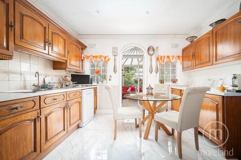 5 bedroom semi-detached house for sale, St. Georges Road, London NW11