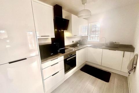 2 bedroom apartment for sale, Birkby Close, Hamilton, Leicester, LE5