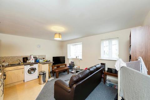 2 bedroom flat for sale, Beech Road, Doncaster DN3