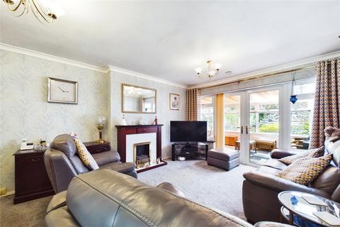 2 bedroom bungalow for sale, Elmhurst, Tadley, Hampshire, RG26