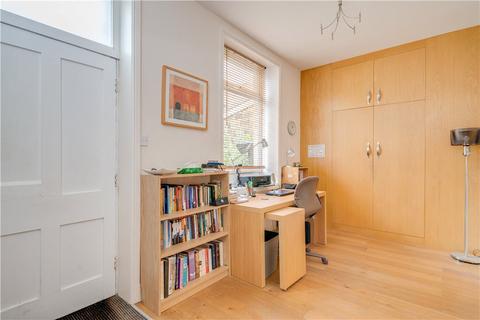 44 Ash Grove, Ilkley, LS29 8EP