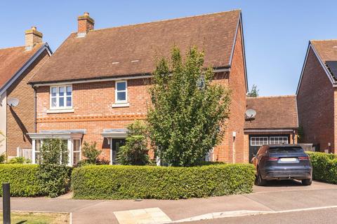 4 bedroom detached house for sale, Aldridge Way, Buntingford