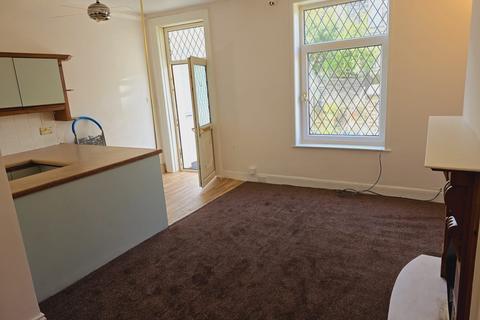 2 bedroom end of terrace house for sale, Victoria Street, Bradford, BD15