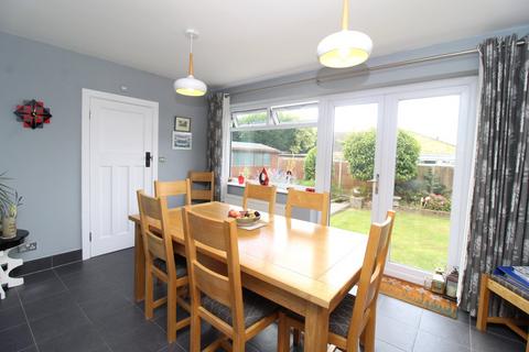 3 bedroom detached house for sale, Bognor Drive, HERNE BAY, CT6