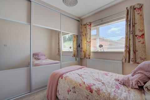 15 Field Park, Connahs Quay, Deeside, CH5 4QT