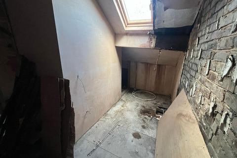 7 Brookfield Street, Oldham, OL8 1DD