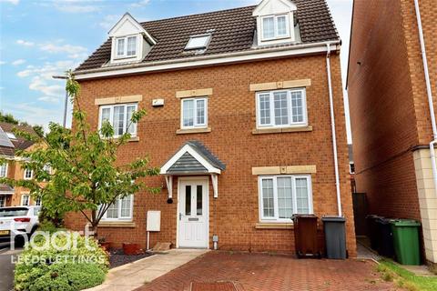 4 bedroom detached house to rent, Murray Way