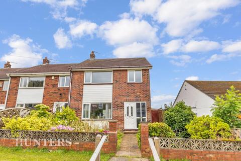 3 bedroom end of terrace house for sale, Smithy Bridge Road, Smithy Bridge, OL15 0BQ