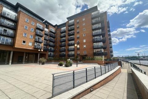 2 bedroom apartment to rent, Langbourne Place, London E14