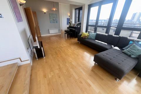 2 bedroom apartment to rent, Langbourne Place, London E14