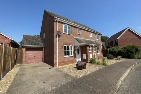 3 bedroom semi-detached house for sale, Cranes Meadow, Harleston