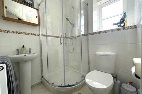 32 Cranes Meadow, Harleston, IP20 9BY