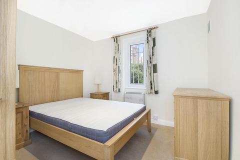 2 bedroom flat to rent, Edith Road, London, W14