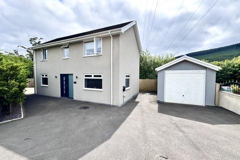 Llun Y Mynydd Fforchneol Row, Aberdare, CF44 6HD